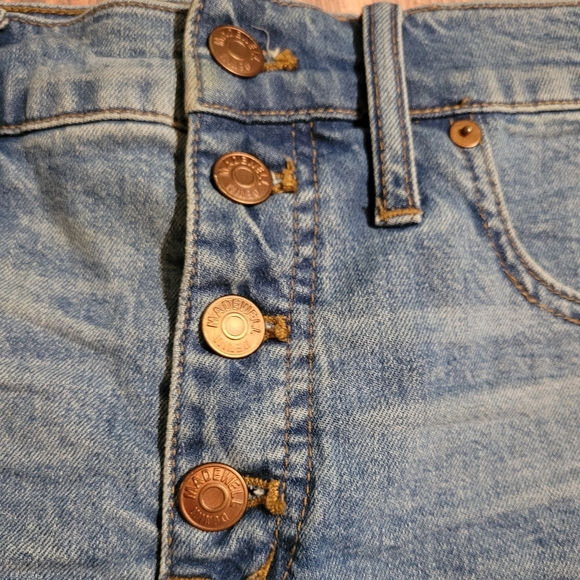 Madewell cut off women's jean shorts, size 28. Button fly. - Picture 2 of 7